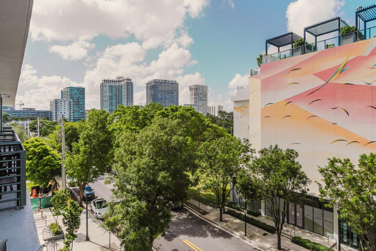 Apartment Blueground Edgewater Coffee Gym Pool Ac Mia-114 *